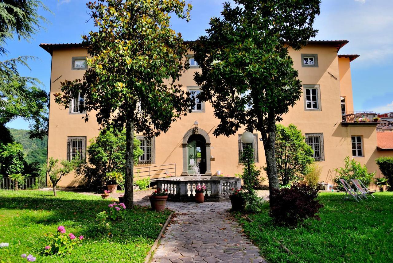 Villa Gherardi - B&B E Hostel Barga Exterior foto